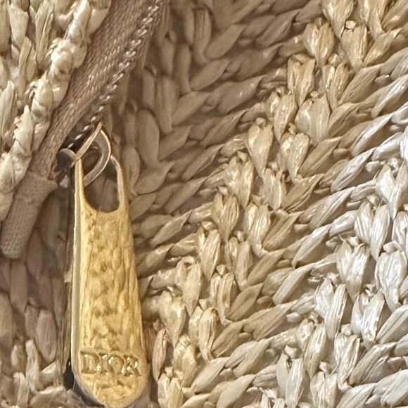 Dior Beauty Raffia‎ Woven Clutch - NWOT - Picture 5 of 5